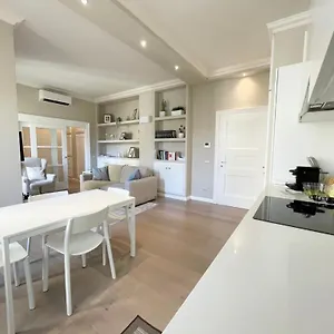 Apartment Isidoro, Florence