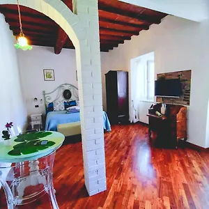 Apartment The Best Small Flat, Florence